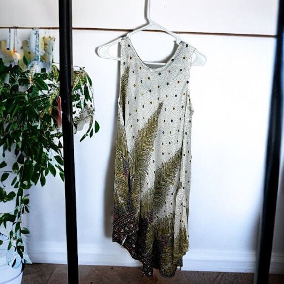 Womens One Size Lightweight Sleeveless Peacock Design Maxi Dress - Picture 1 of 5